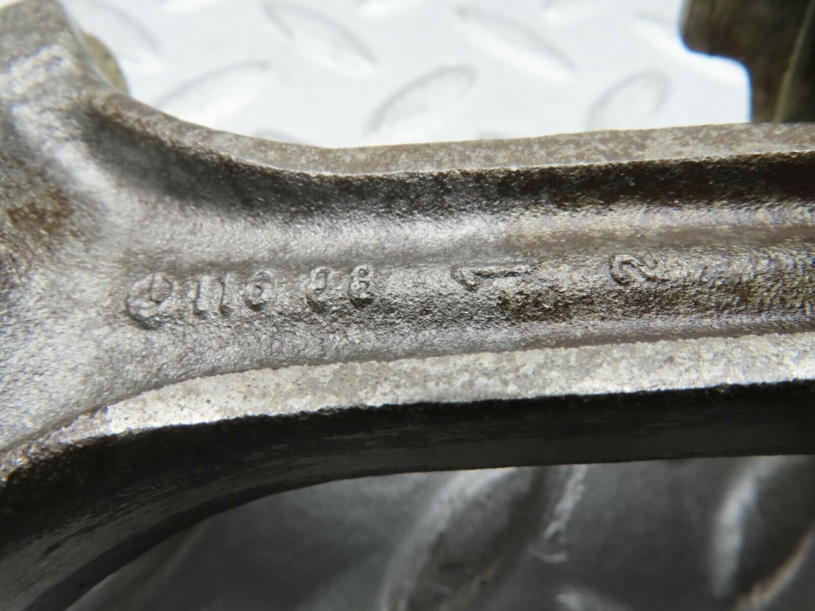 16681 Mercedes-Benz C107 380SLC Piston With Connecting Rod 91.995 mm