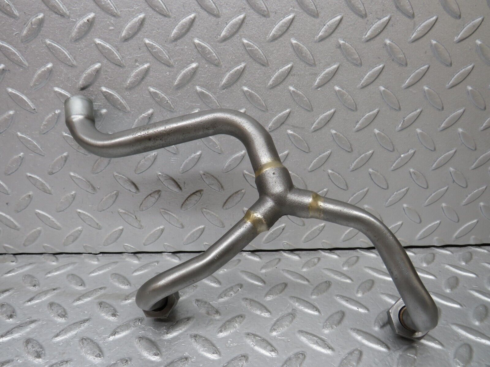 37665 Mercedes-Benz W109 300SEL Air Intake Hose Pipe