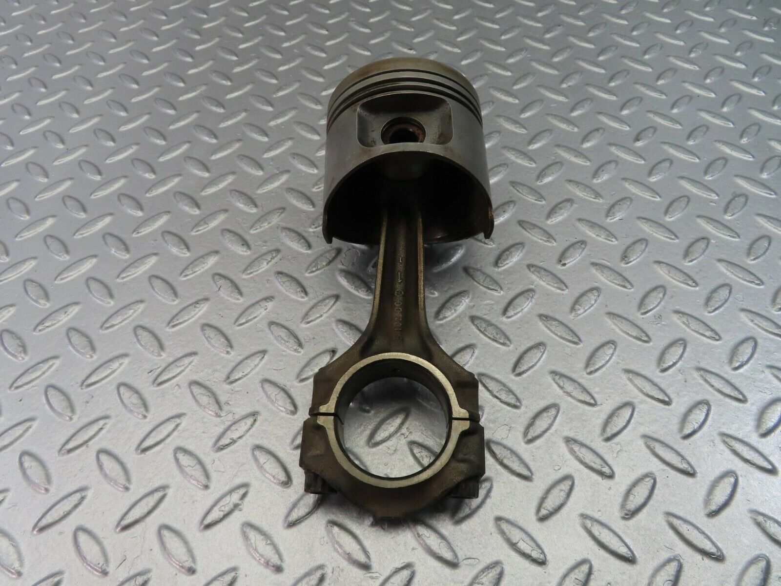 10134 Mercedes-Benz C123 230CE Coupe Piston With Connecting Rod 95.475 mm