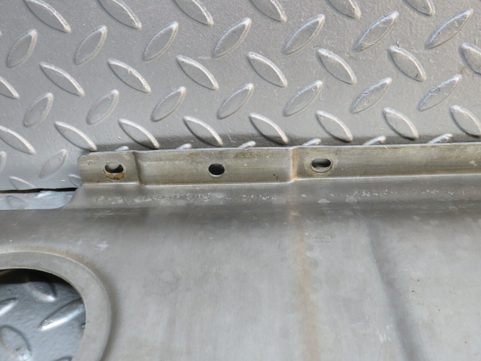 38447 Mercedes-Benz R129 280SL Coupe Fuel Tank Rear Cover