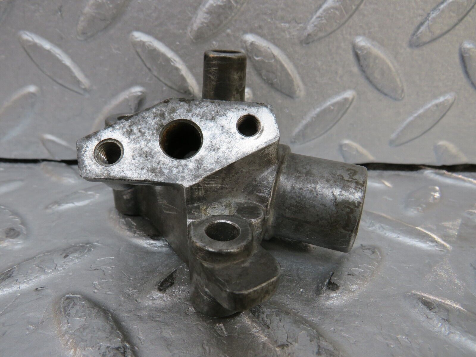 37145 Mercedes-Benz C126 420SEC Coupe Auxiliary Air Valve 1170940312