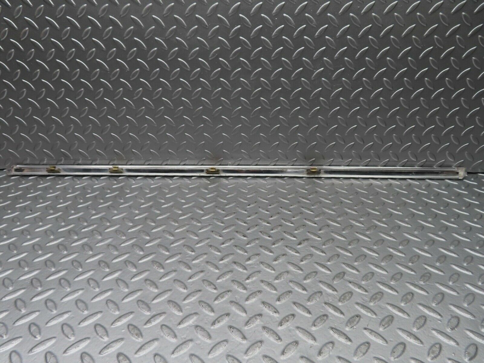 20471 Mercedes-Benz W114 280CE Coupe Right Door Chrome Moulding Trim