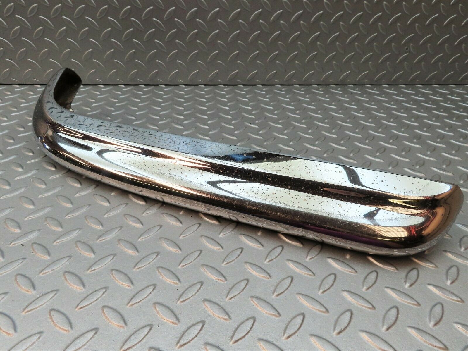 3475 Mercedes-Benz W108 280SE Rear Left Upper Bumper Chrome