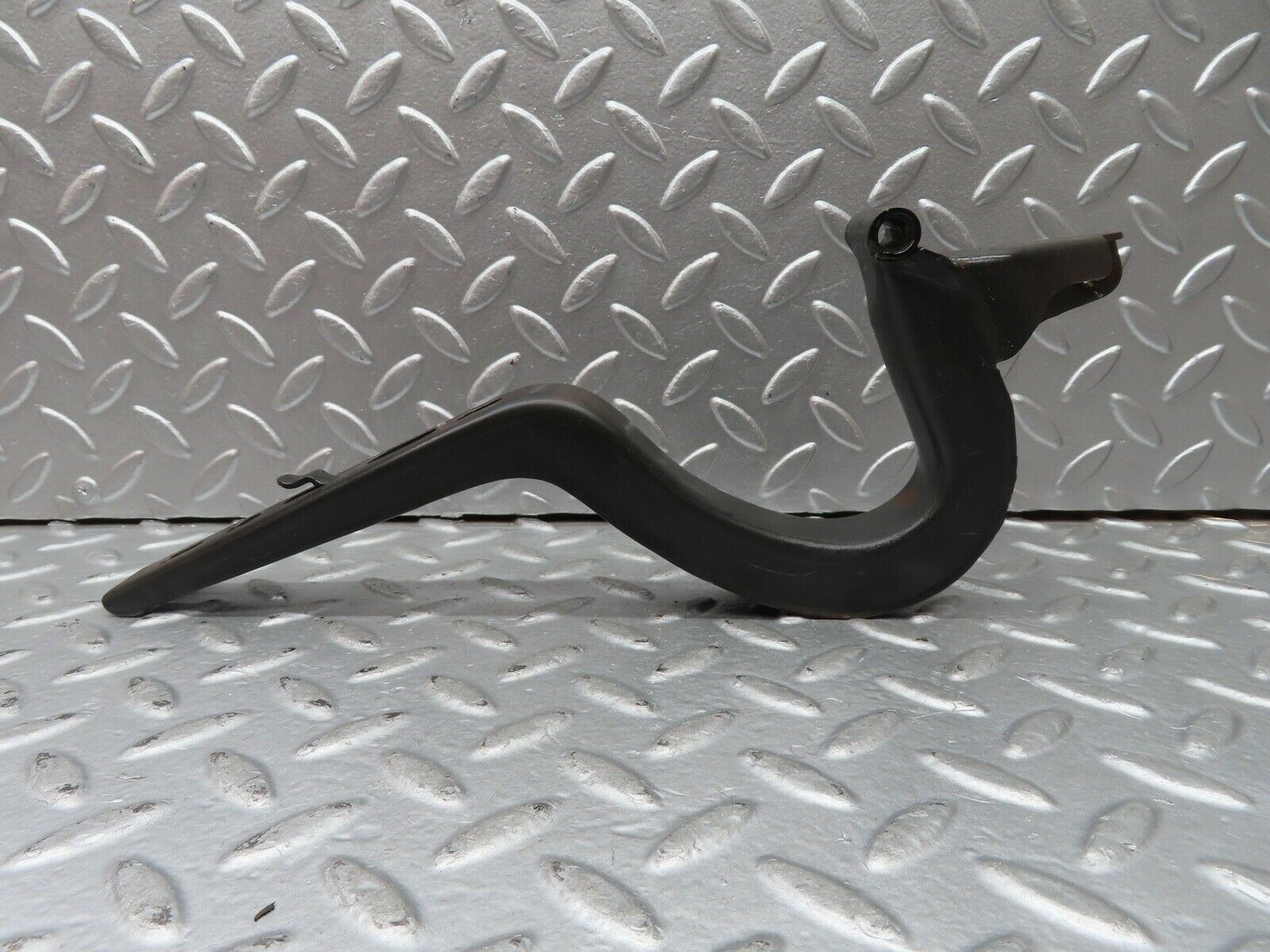 21209 Mercedes-Benz W123 230E Trunk Hinge Left Side 1237500187