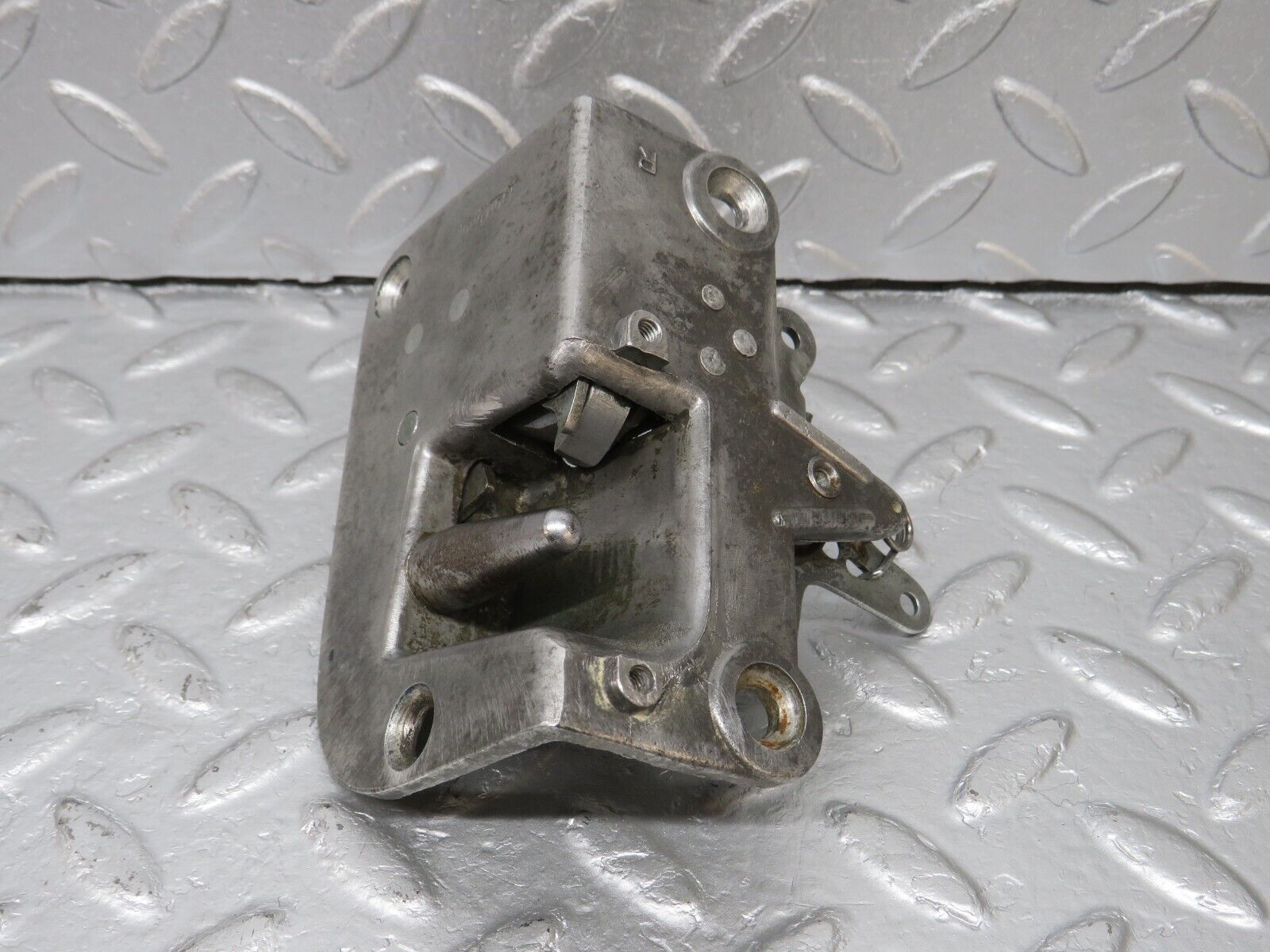 40282 Mercedes-Benz W110 230 Rear Right Door Lock Mechanism