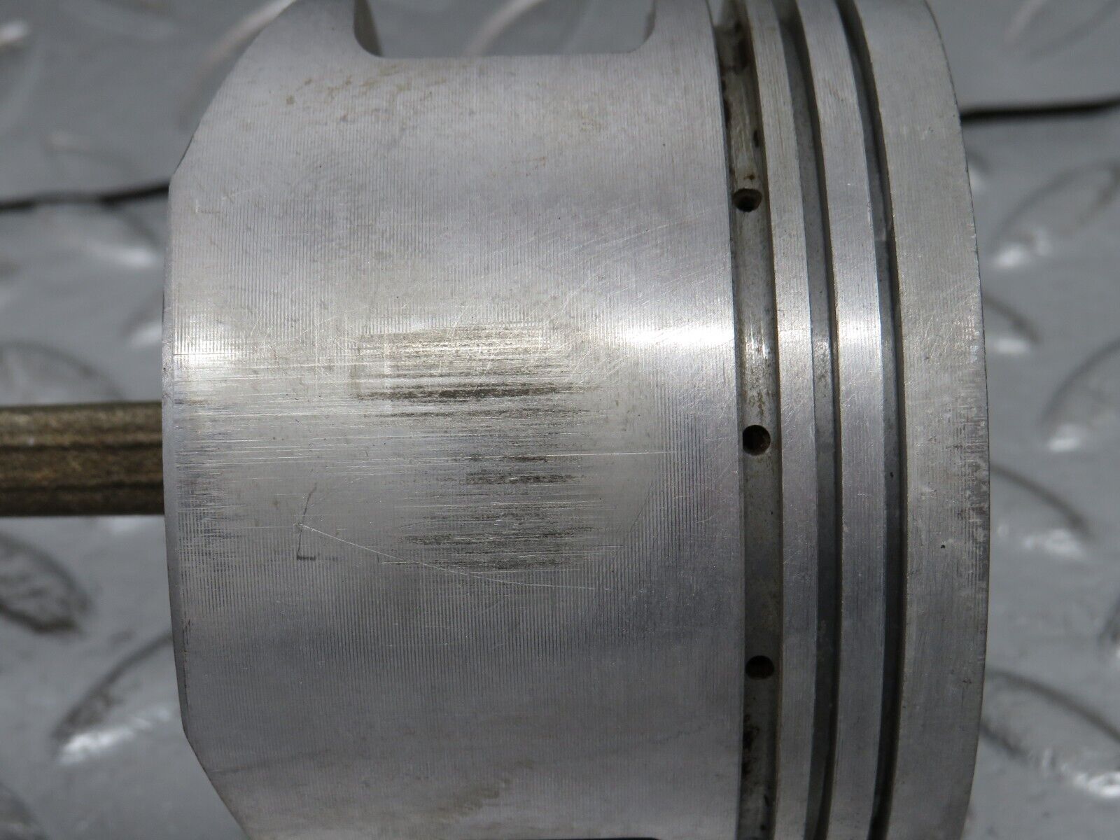 32650 Mercedes-Benz S124 300TE Wagon Piston With Connecting Rod 88.485mm 10205