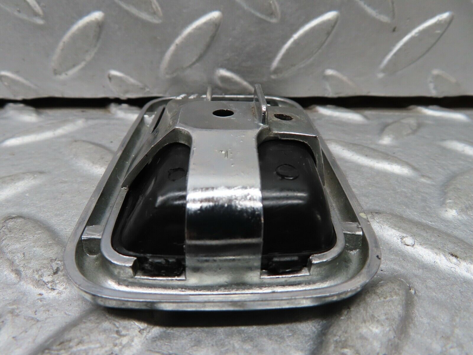 19162 Mercedes-Benz W123 300D Chrome Frame For Door Opener Left 1087660511