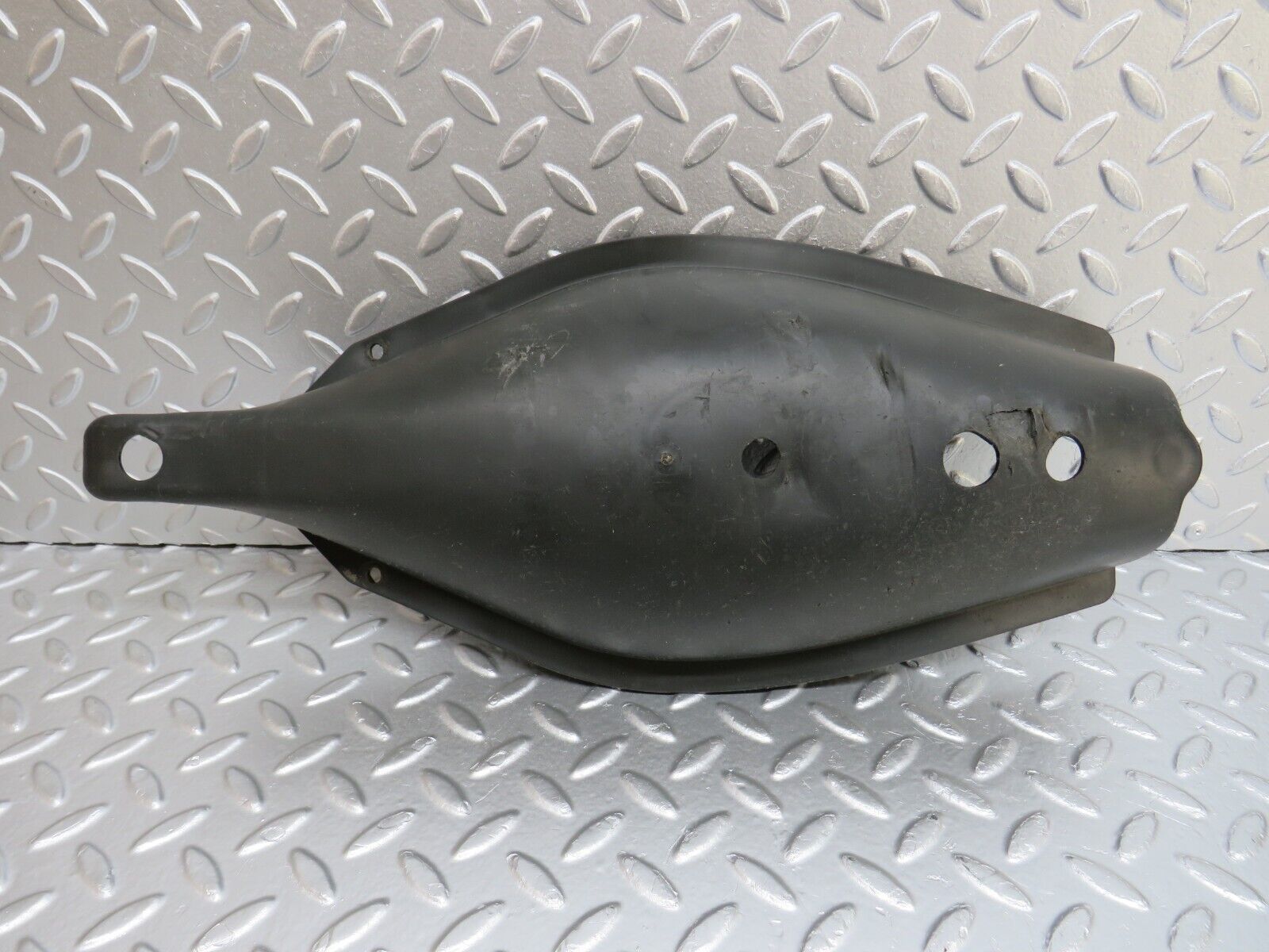 34115 Mercedes-Benz W124 260E Rear Control Arm Cover Pair 1243520088