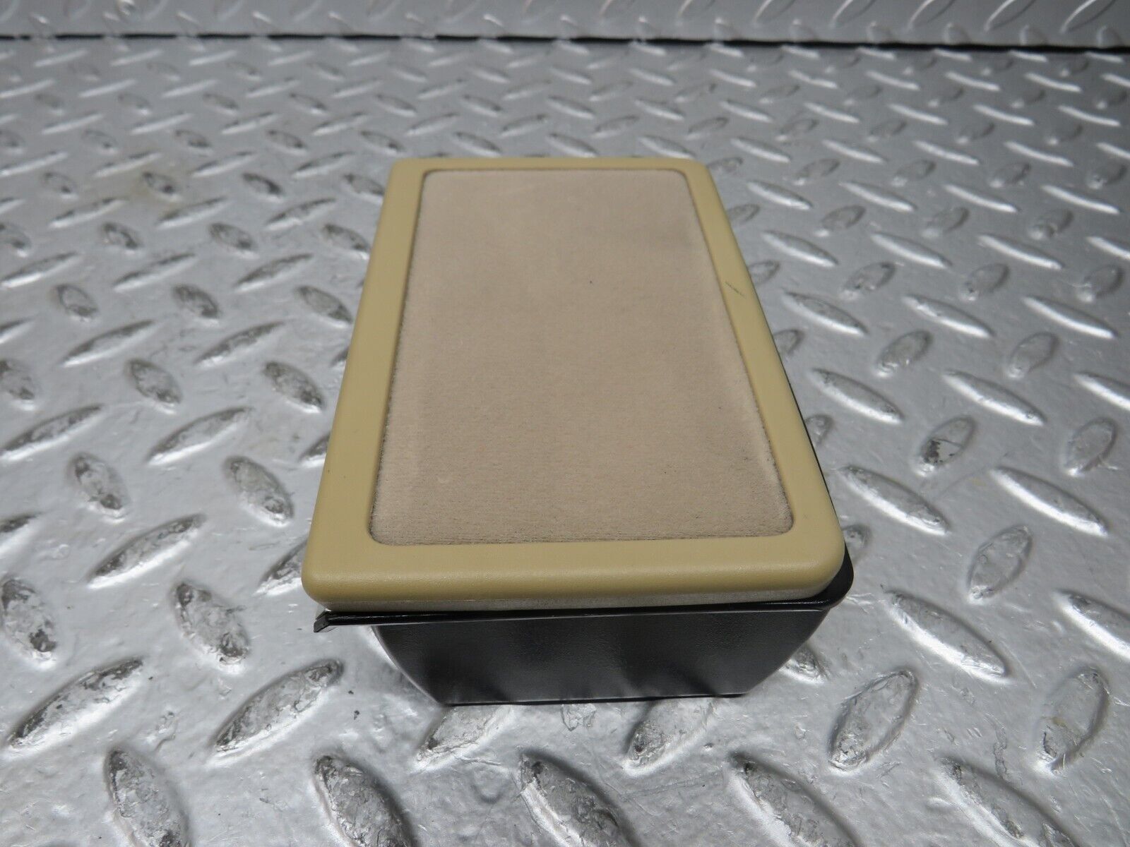 27505 Mercedes-Benz S124 300TE Wagon Rear Door Ashtray