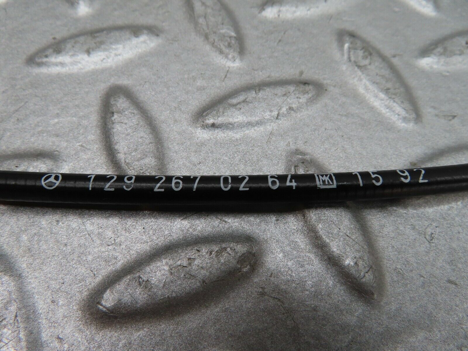 17461 Mercedes-Benz R129 300SL Coupe Steering Lock Transmission Lockout Cable