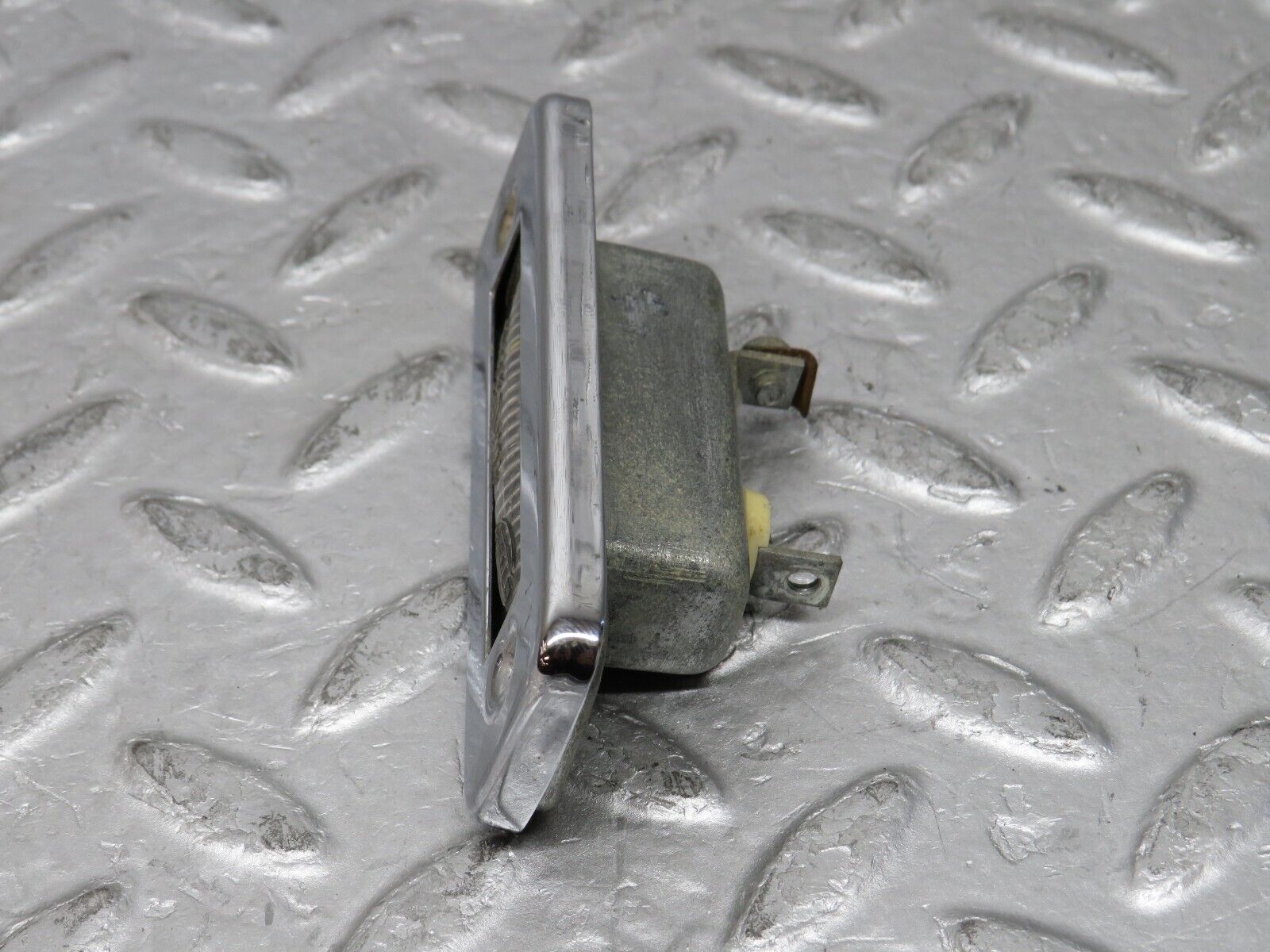 37343 Mercedes-Benz W109 300SEL number Plate Light Chrome Hella