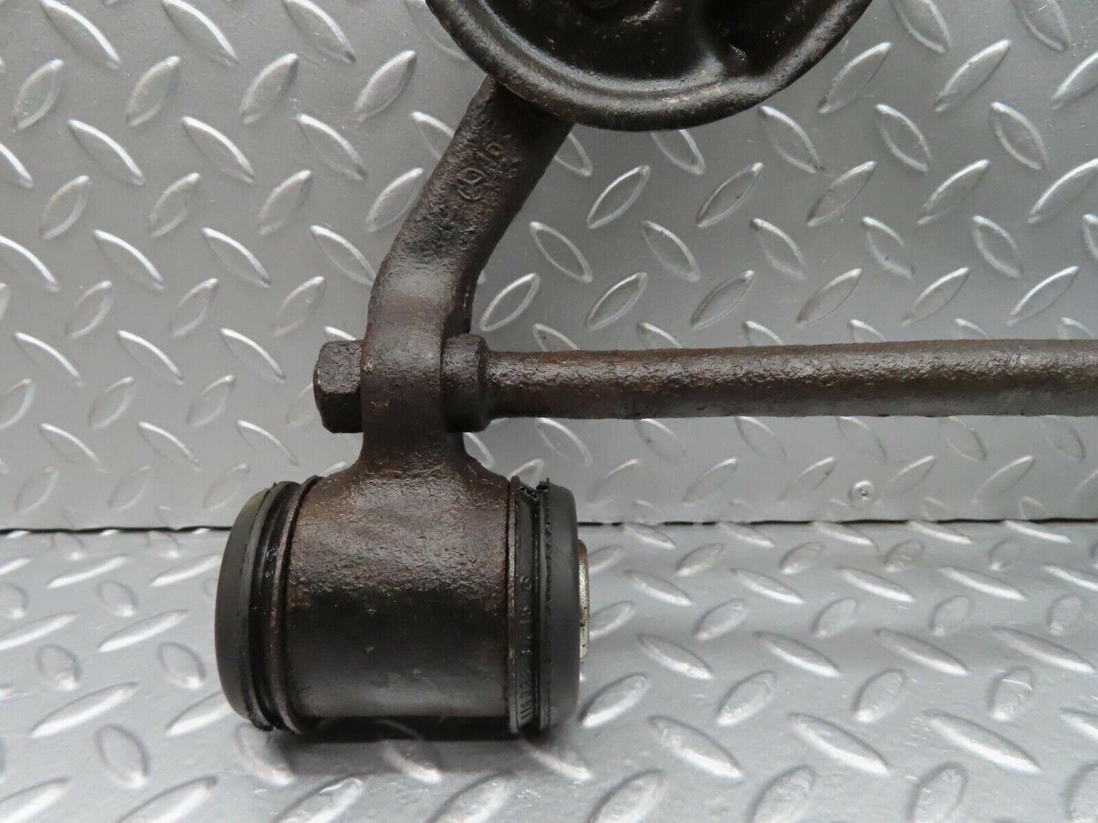 14818 Mercedes-Benz W116 350SE Front Right Lower Control Arm