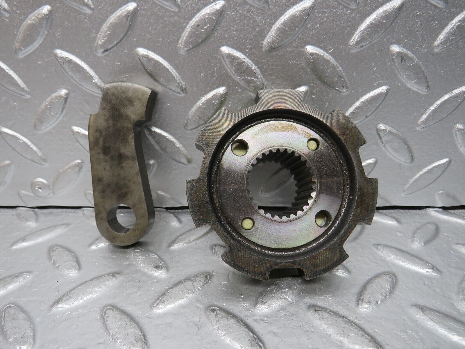 30953 Mercedes-Benz W124 230E Automatic Gearbox Parking Gear 722.408