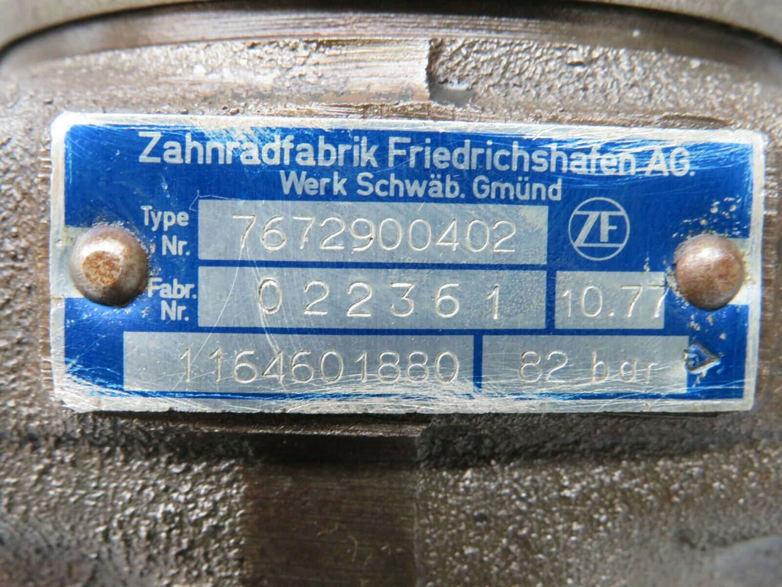 23306 Mercedes-Benz W116 350SE Power Steering Pump 1164601880