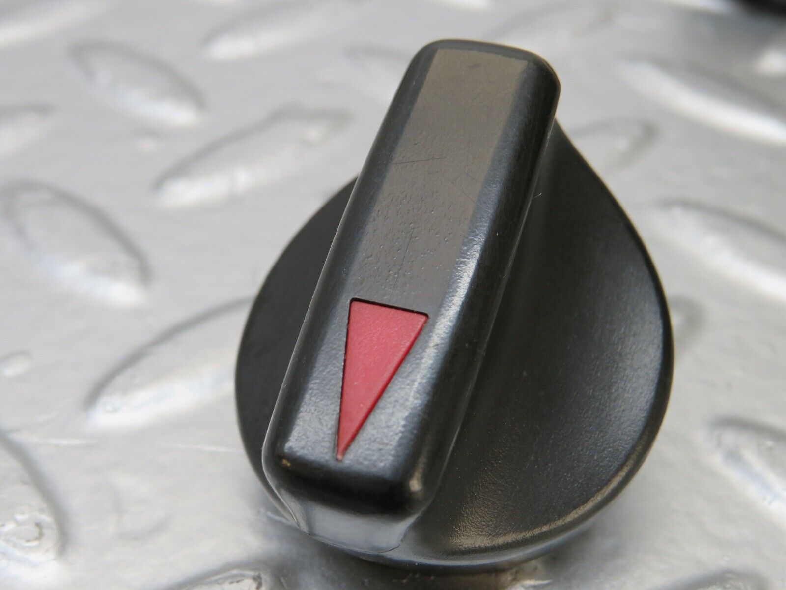 25522 Mercedes-Benz W123 200 Heater Control Knob Set