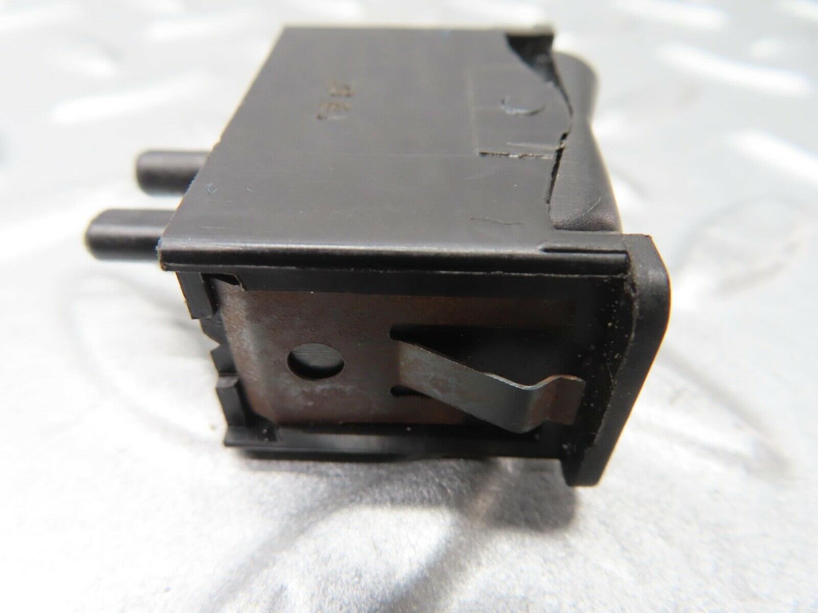 14650 Mercedes-Benz W201 190E Interior Dome Light Switch 0008205810