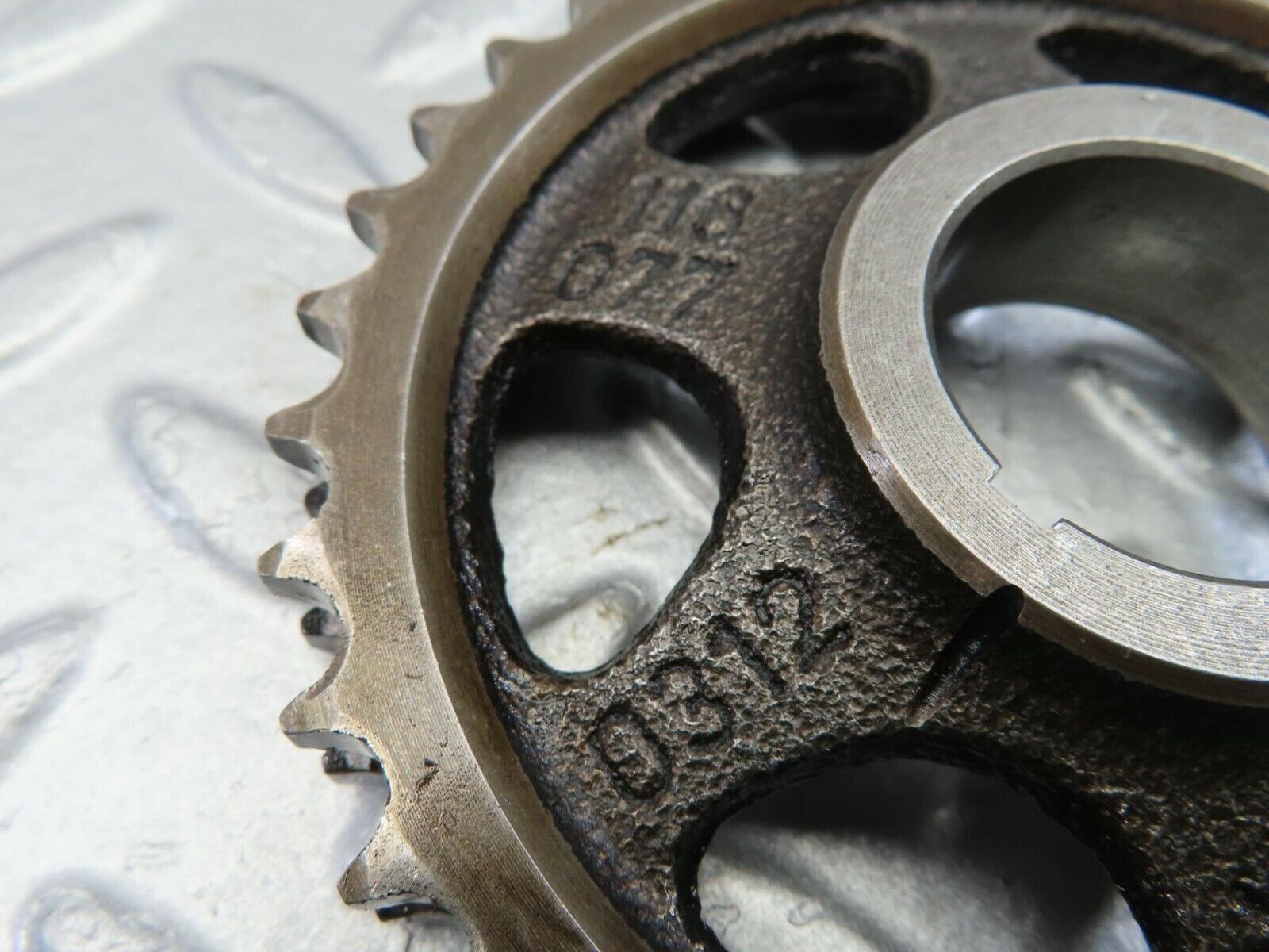 9842 Mercedes-Benz C123 280CE Coupe Timing Gear Sprocket 1160770312