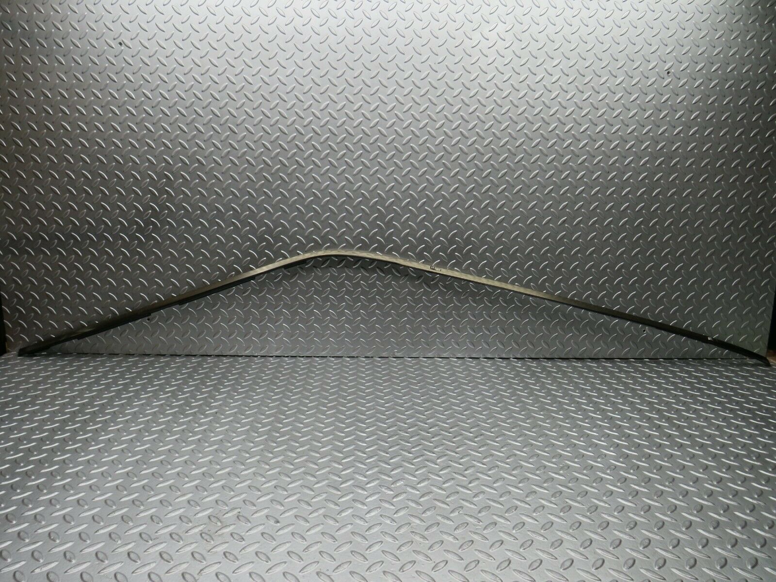 22633 Mercedes-Benz C124 E220 Coupe Roof Chrome Trim Left Side