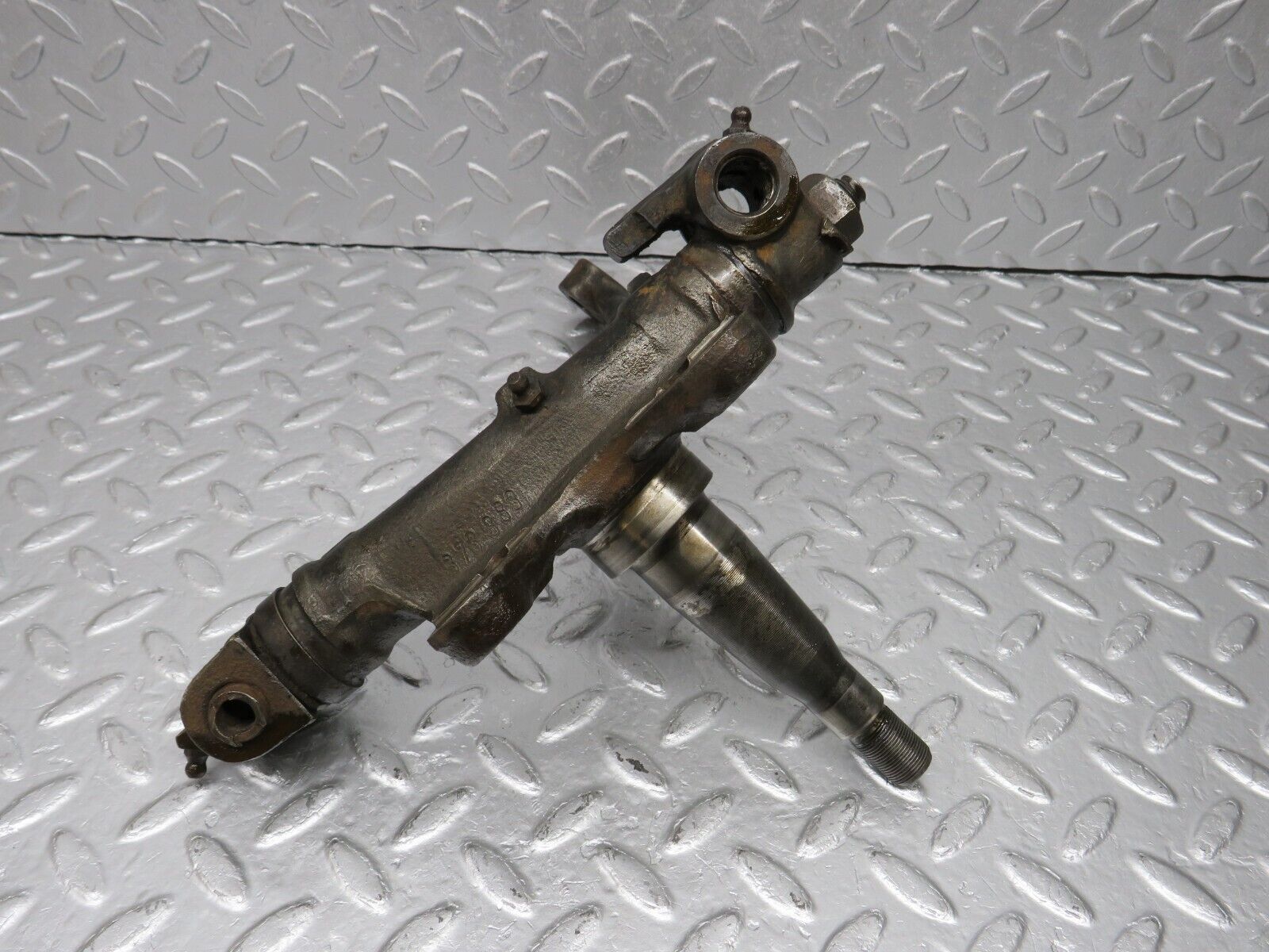 40394 Mercedes-Benz W110 230 Front Right Steering Knuckle