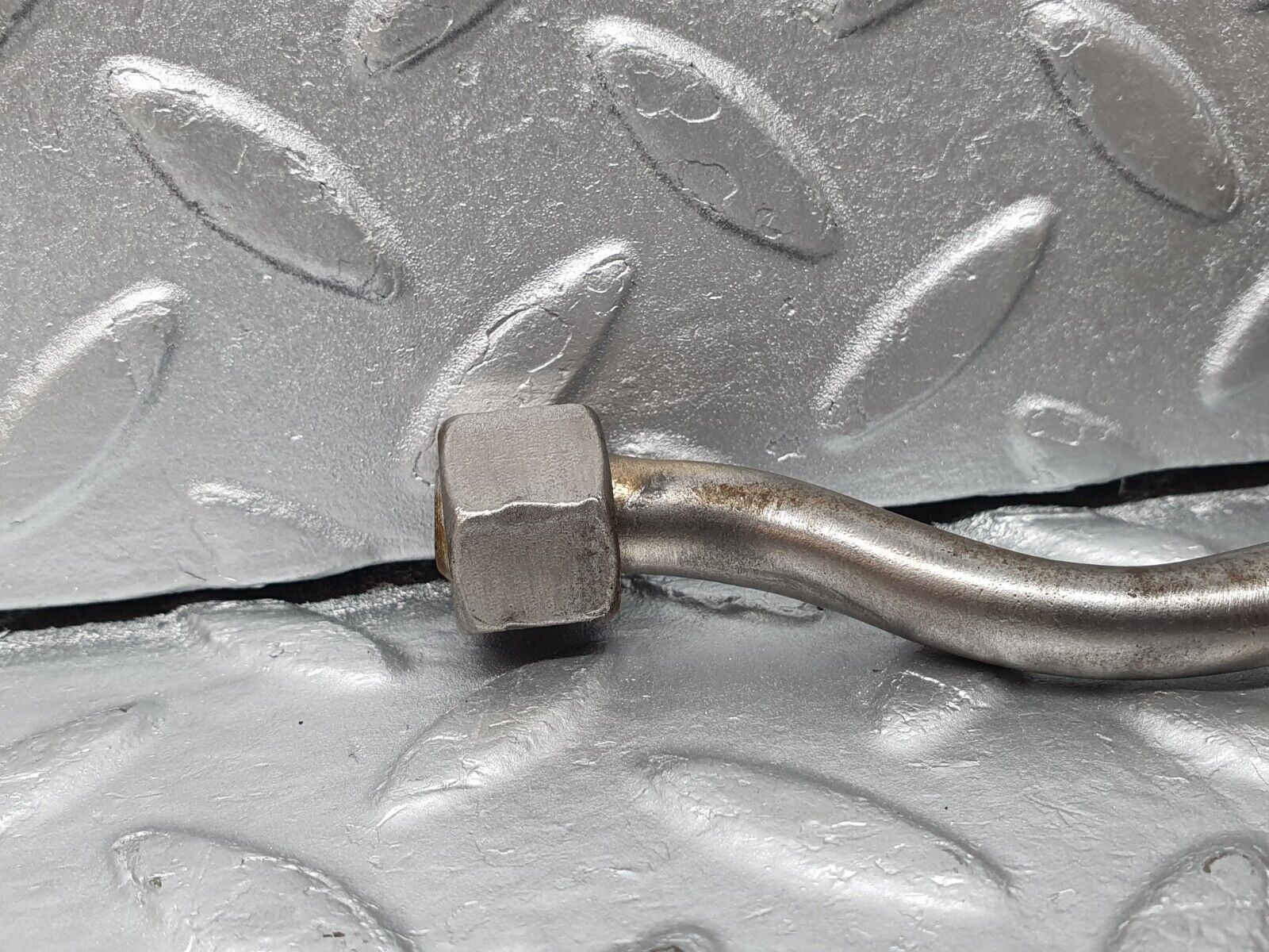 41350 Mercedes-Benz W116 350SE Intake Manifold Brake Servo Pipe