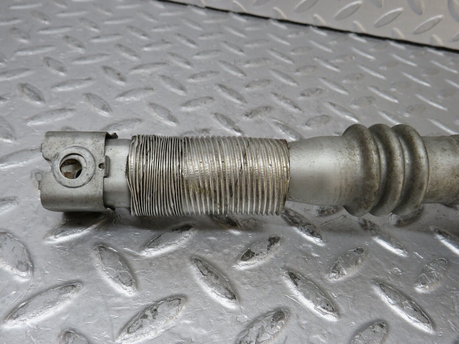 35186 Mercedes-Benz W221 Steering Column Joint Shaft Connector 2214620578