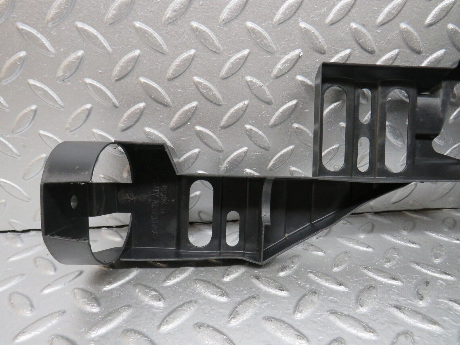 33240 Mercedes-Benz W202 C180 Car Jack Holder Cover 2028990414