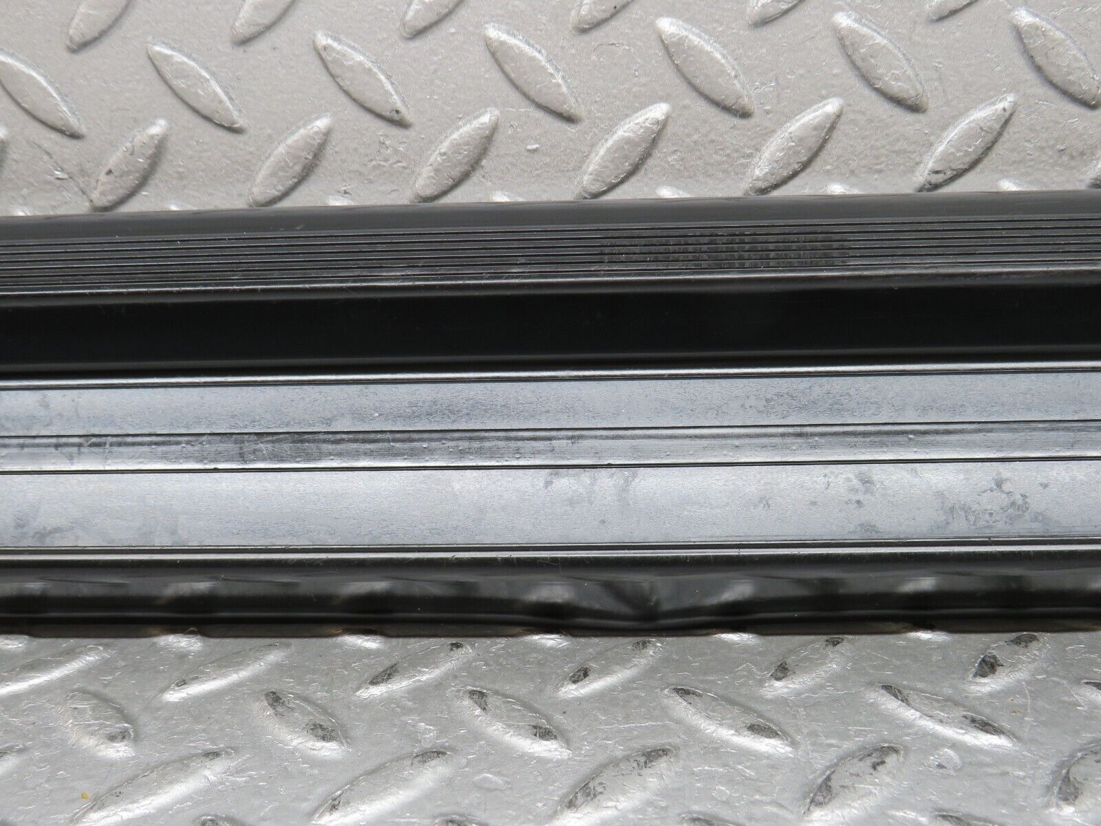 37867 Mercedes-Benz A124 320E Cabriolet Right Door Sill Trim Black