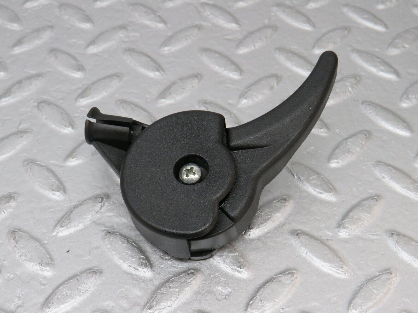 36575 Mercedes-Benz W201 190E 2.0L Hood Opener Bonnet Opener Release