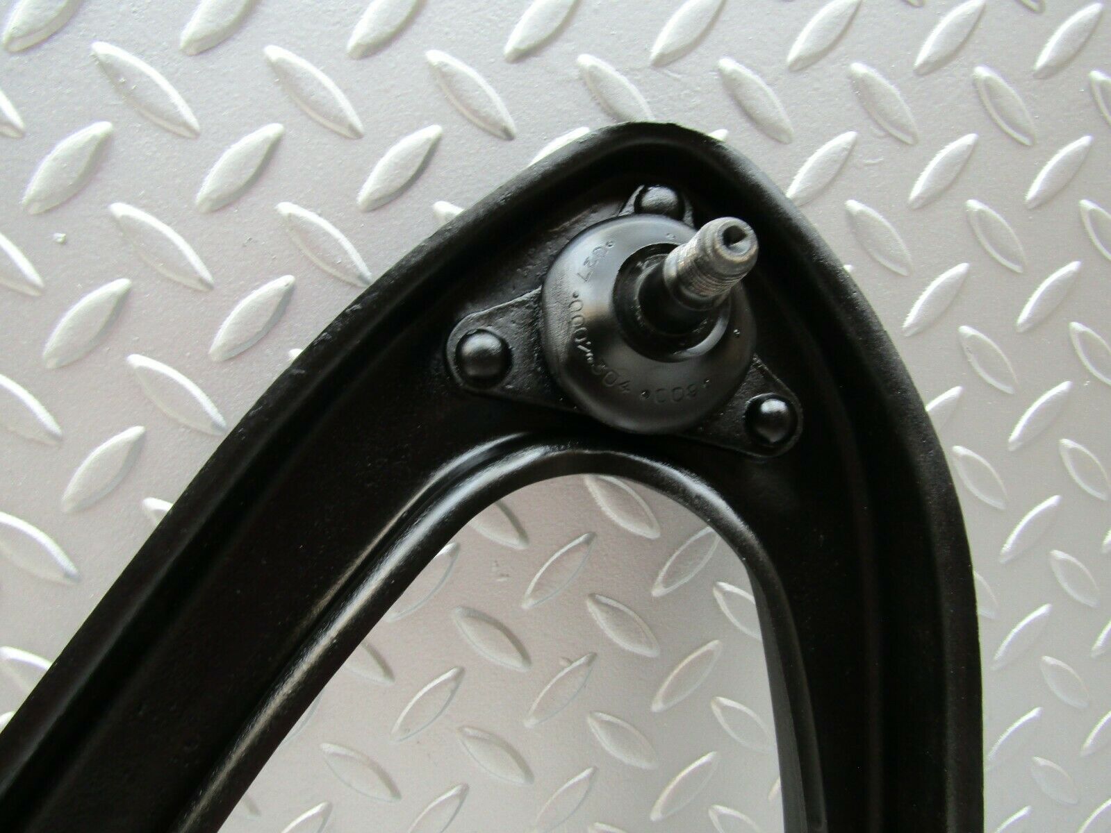 3345 Mercedes-Benz W115 220D Upper Control Arm Front Left