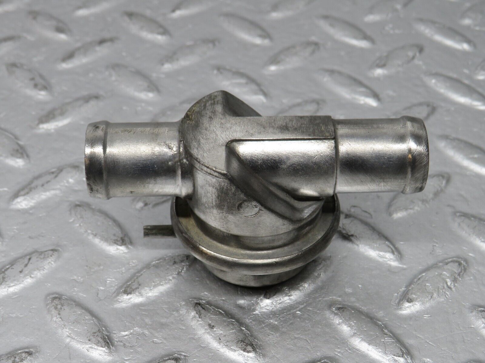 38588 Mercedes-Benz R129 280SL Coupe Air Control Valve