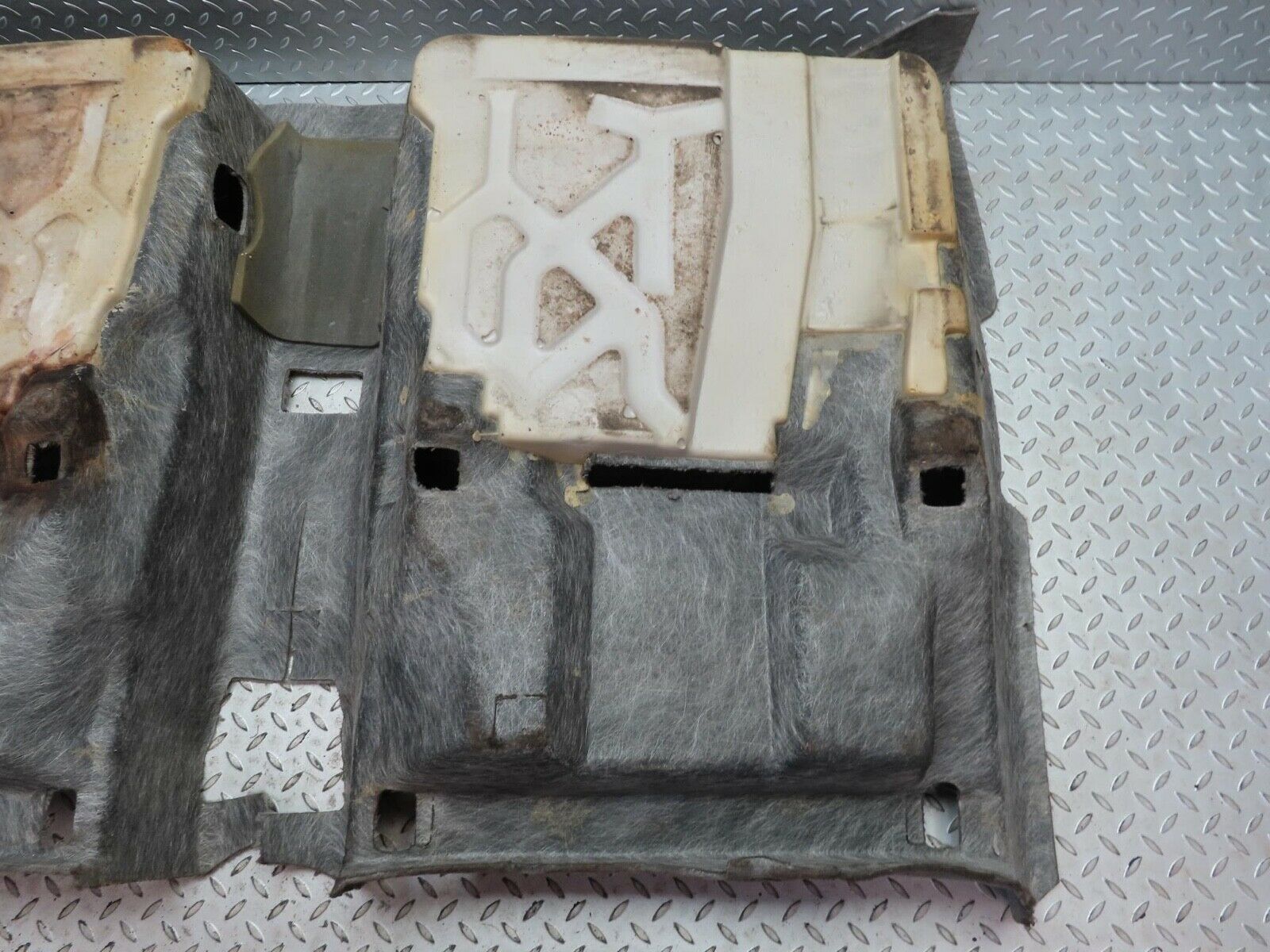 16526 Mercedes-Benz W124 260E Rear Floor Carpet Grey 1246803841