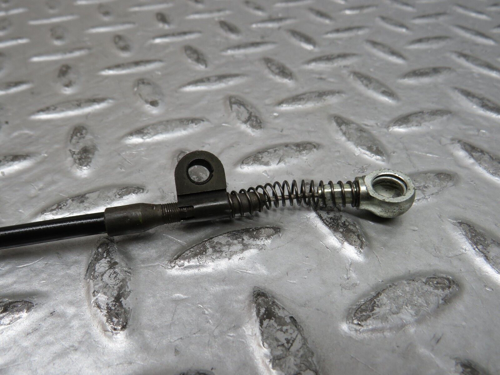 29141 Mercedes-Benz C124 320CE Coupe Gearbox Cable 1242600351