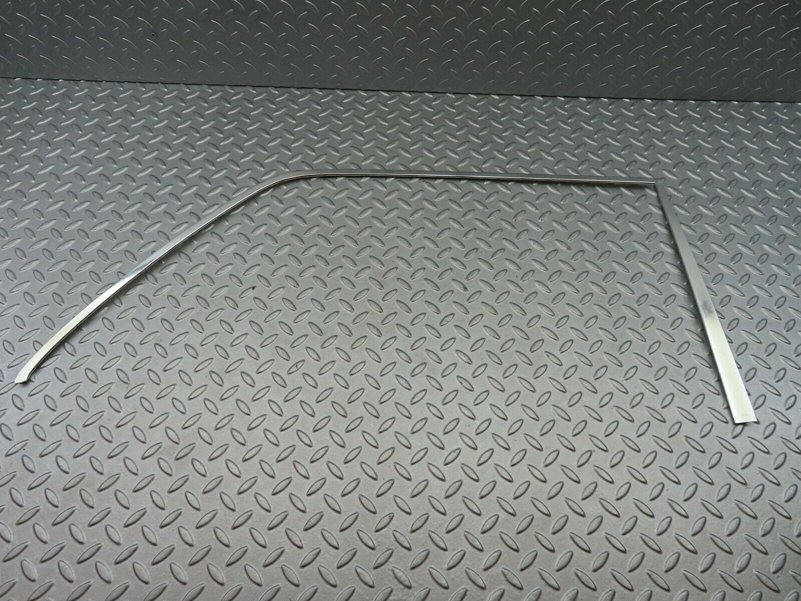 5908 Mercedes-Benz W123 200 Door Chrome Window Frame Rear Right