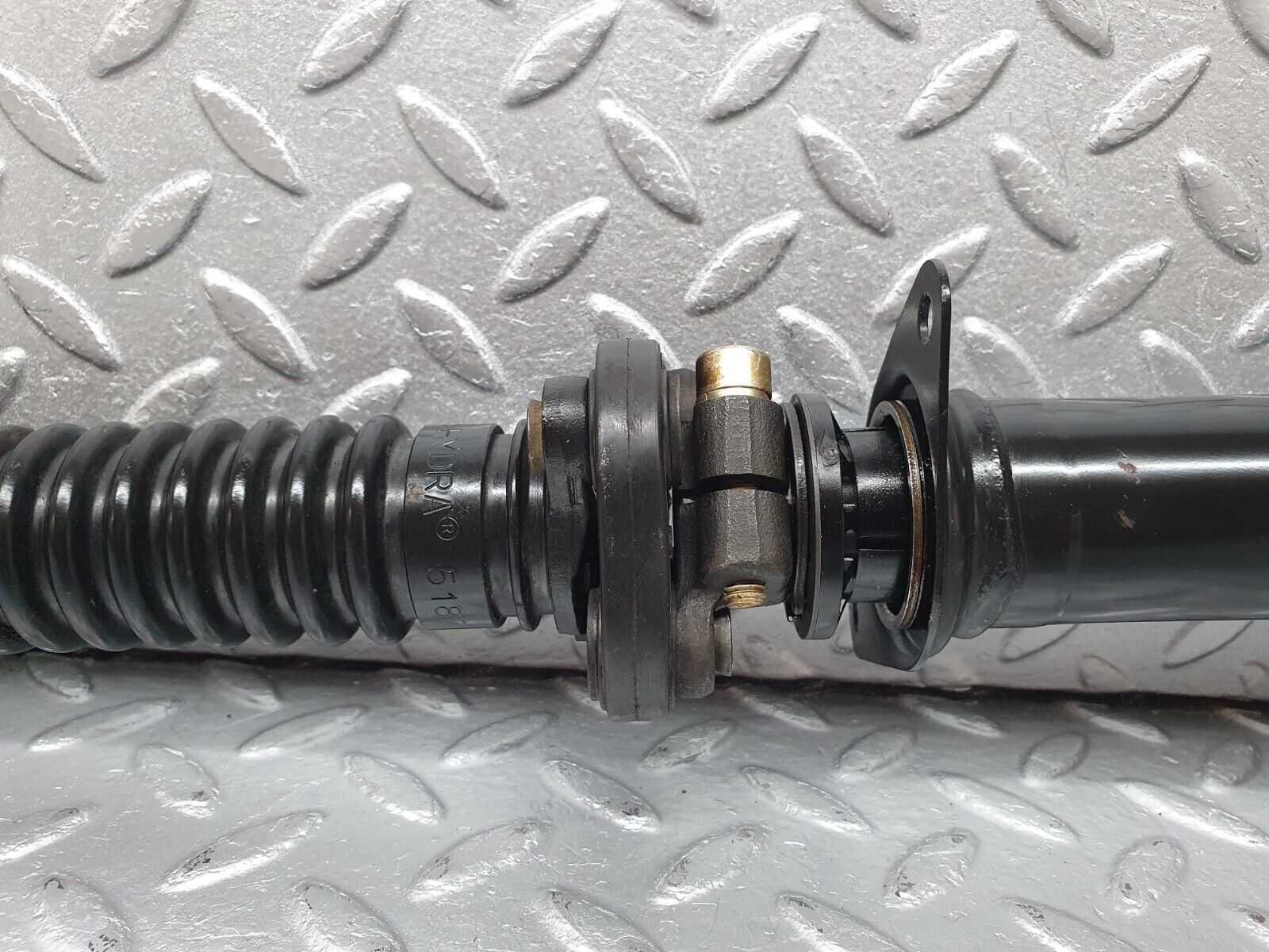 41390 Mercedes-Benz W124 200E Steering Column 1264620146