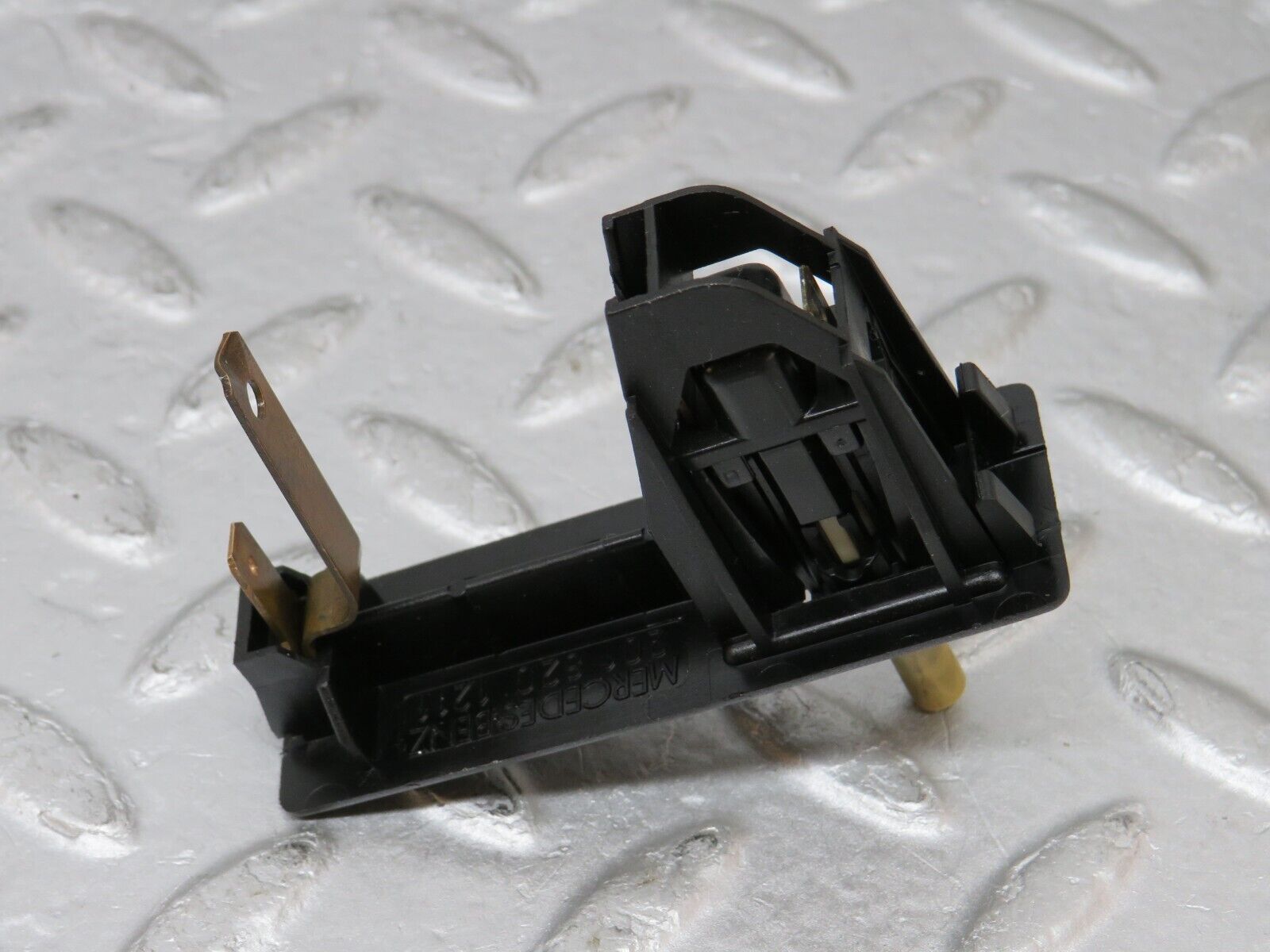 36054 Mercedes-Benz W126 420SE Trunk Boot Light Switch 2018201211