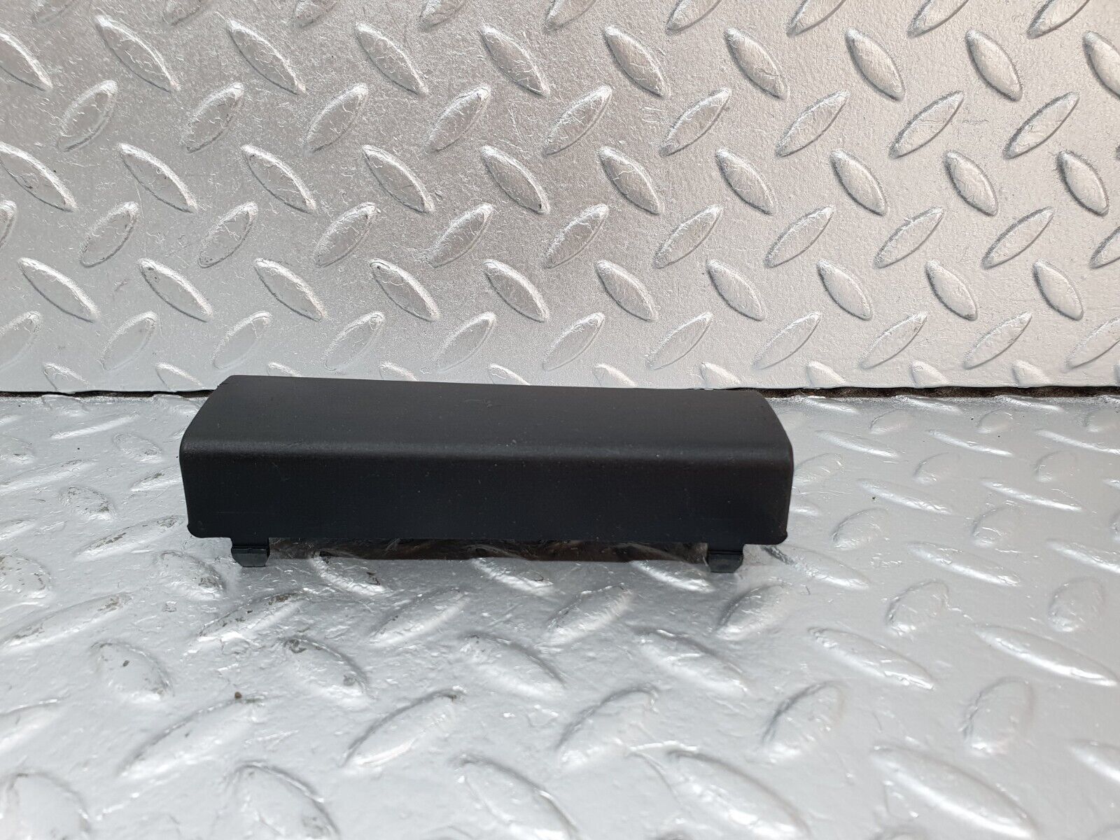 41554 Mercedes-Benz W124 200E Dash Harness Connector Cover 1248210038