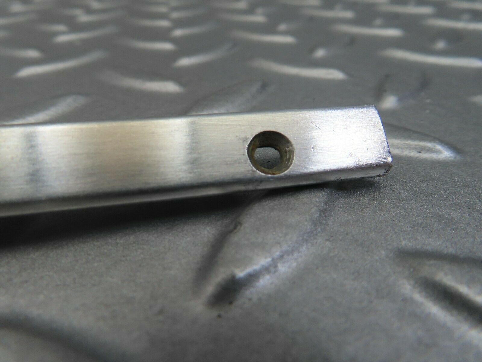 7525 Mercedes-Benz S123 230TE Wagon Sunroof Trim Webasto