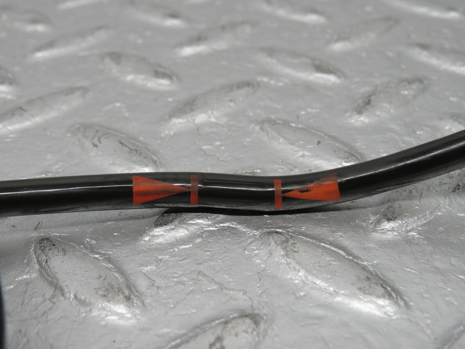 38576 Mercedes-Benz R129 280SL Coupe Suspension Roll Bar Cable 1295400409