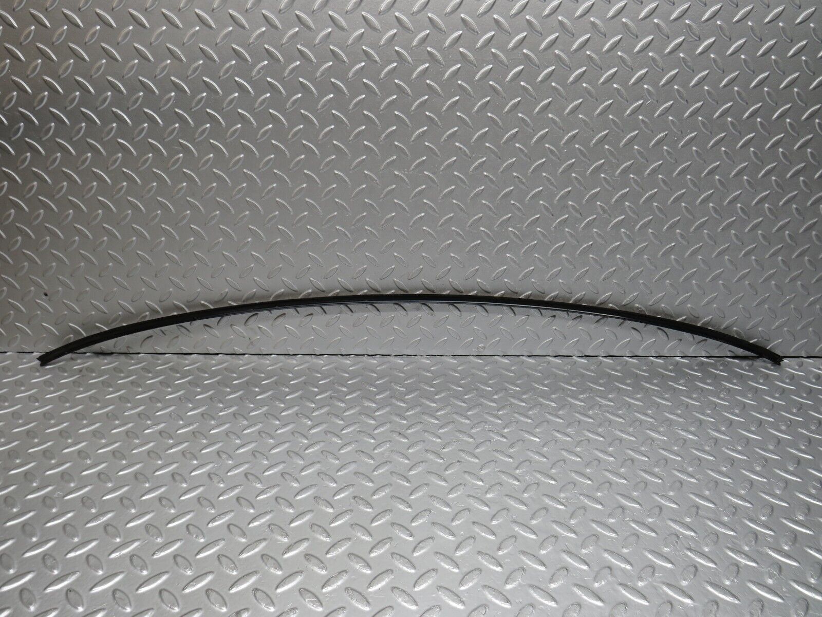 39803 Mercedes-Benz R129 320SL Coupe Front Windscreen Top Chrome Moulding Trim