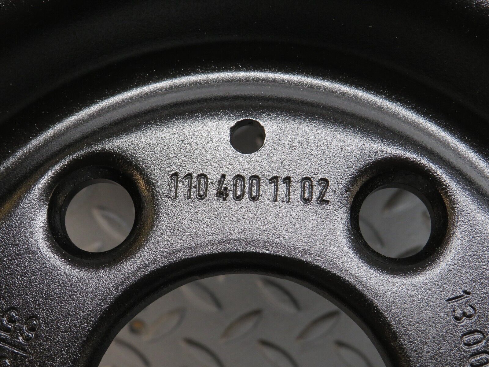 40273 Mercedes-Benz Steel Wheel Set 5JKx13B 1104001102