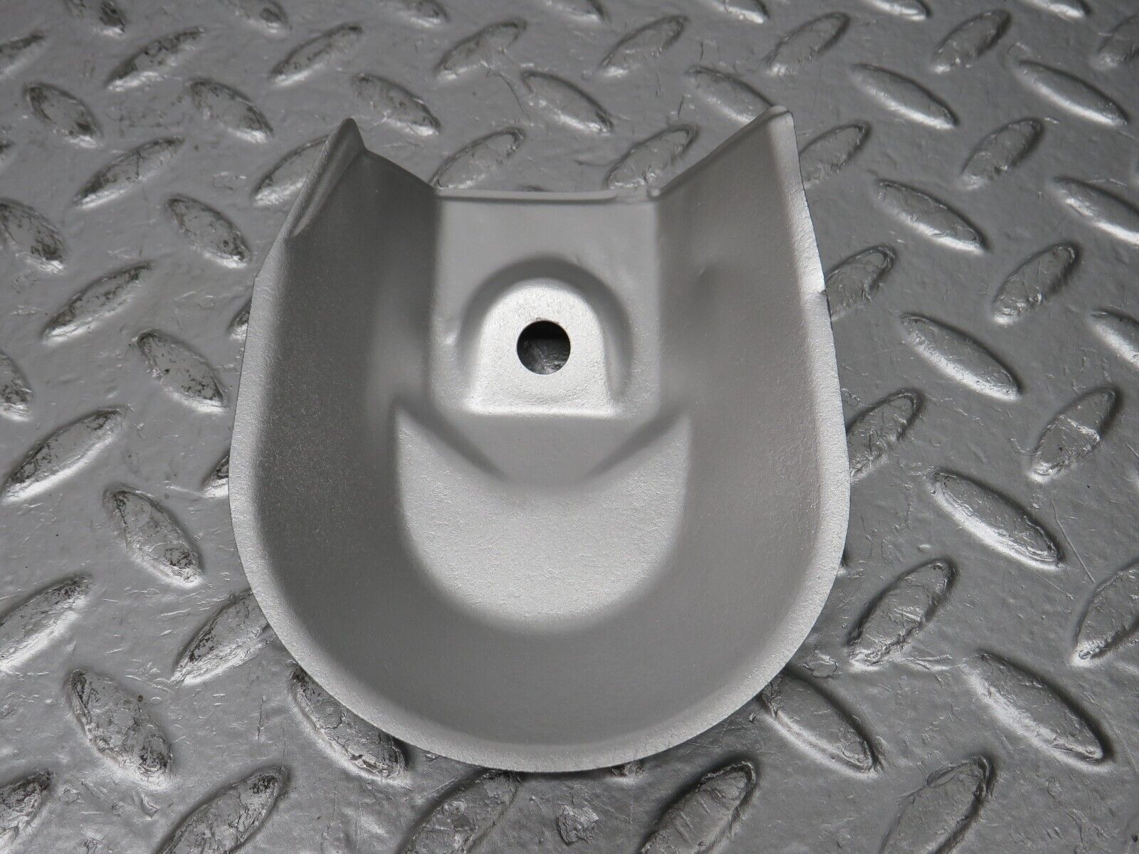 32665 Mercedes-Benz S124 300TE Wagon Engine Mount Bracket Heat Shield