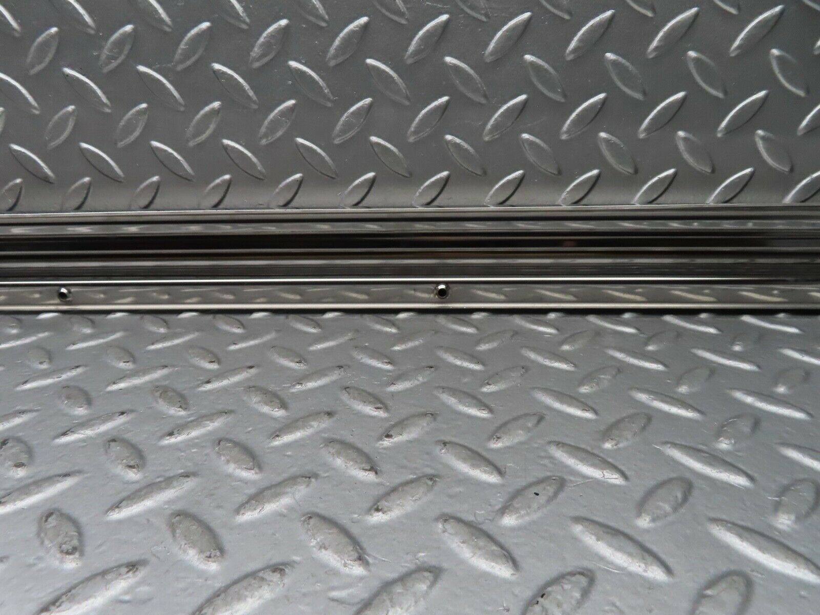 20391 Mercedes-Benz W114 280CE Coupe Left Door Sill Chrome