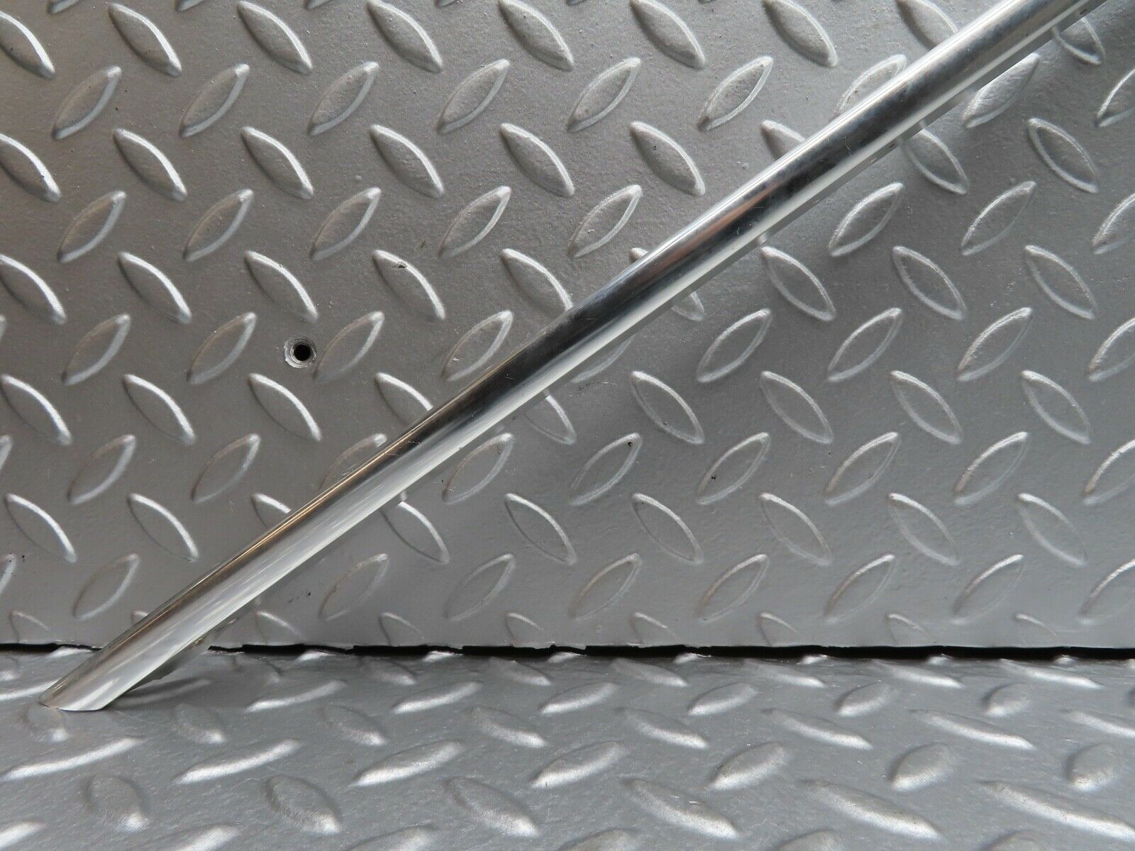 20468 Mercedes-Benz W114 280CE Coupe Roof Chrome Moulding Trim Left Side