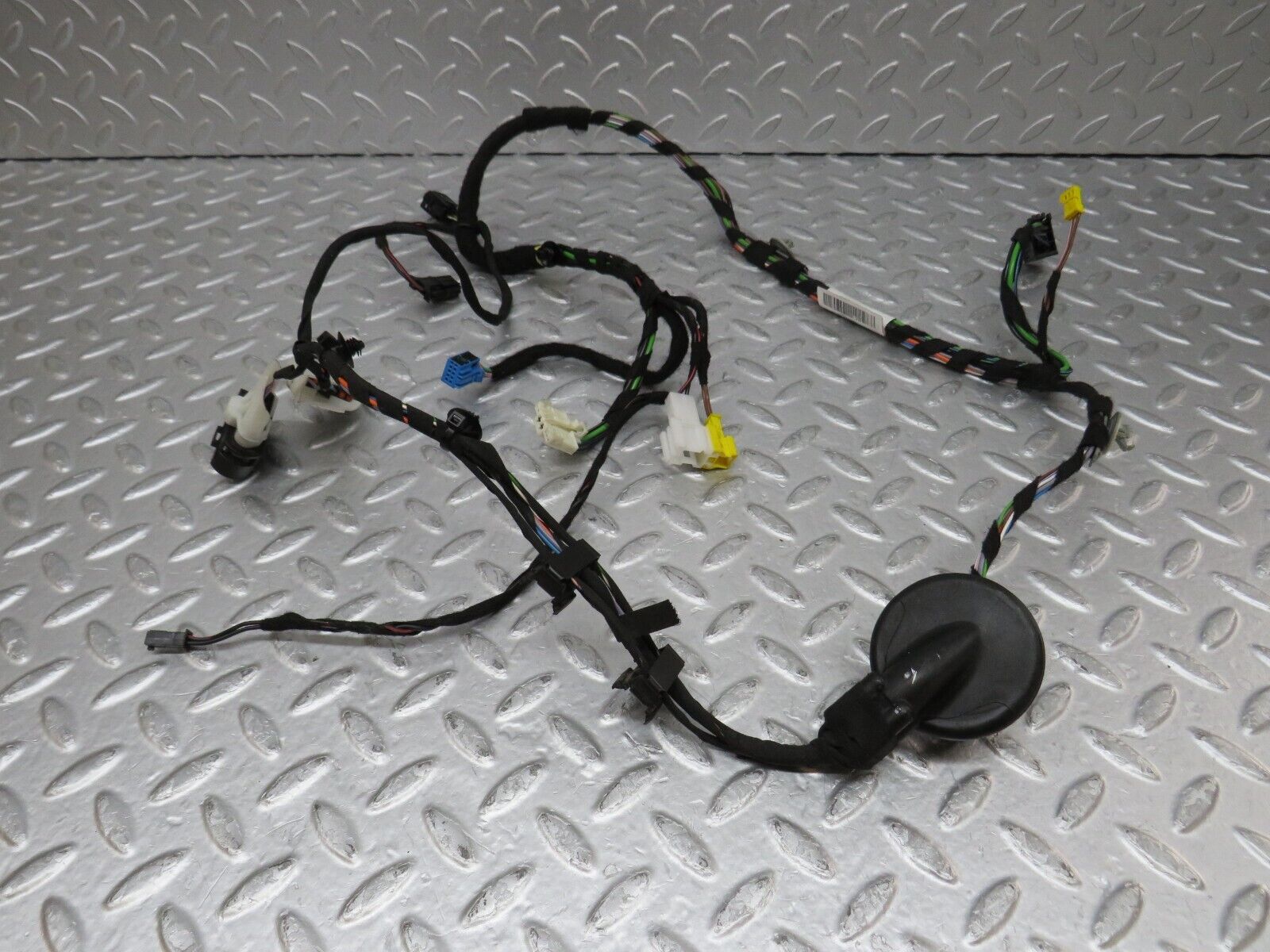 35245 Mercedes-Benz W221 Front Right Door Wire Harness 2214401813