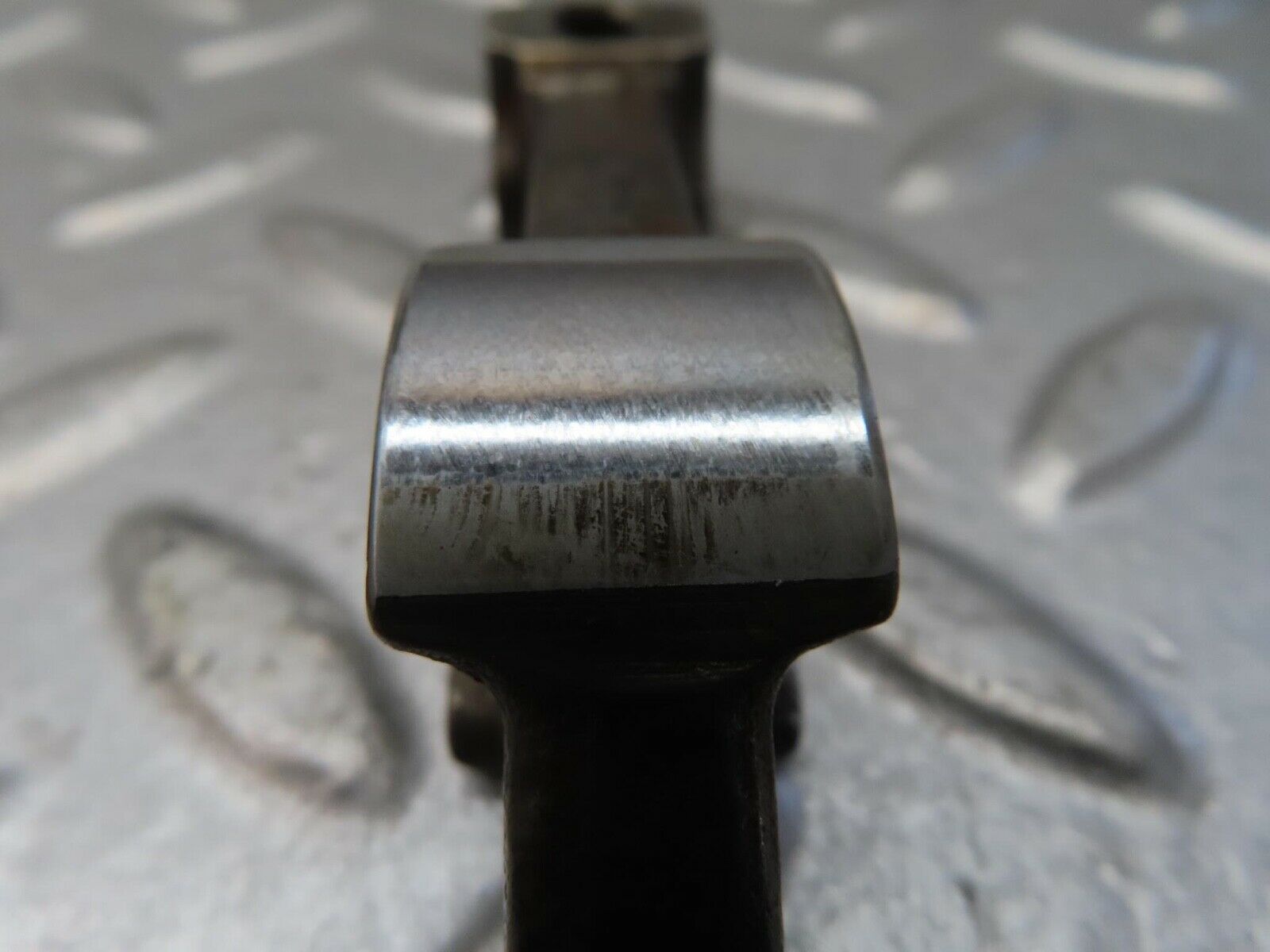 13377 Mercedes-Benz W111 230S Valve Rocker Arm With Retaining Spring