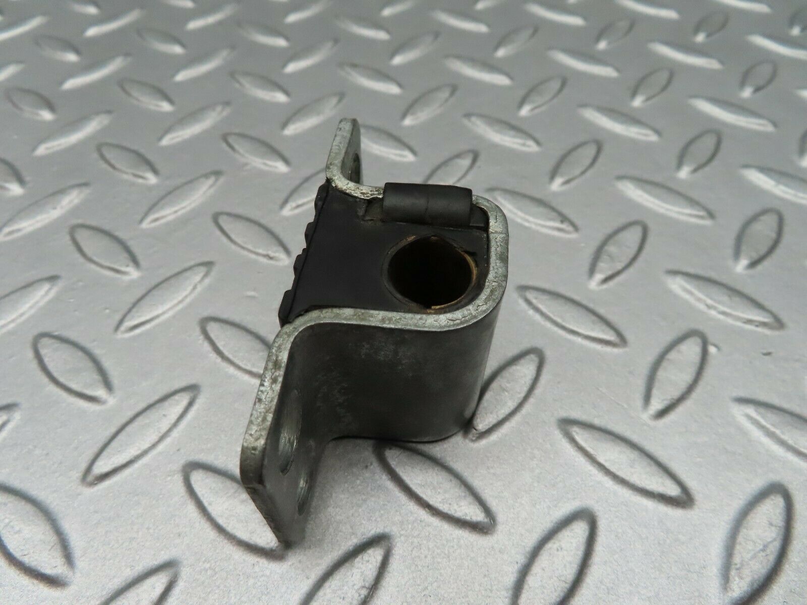 3722 Mercedes-Benz S123 200T Wagon Door Lock Latch Left Side