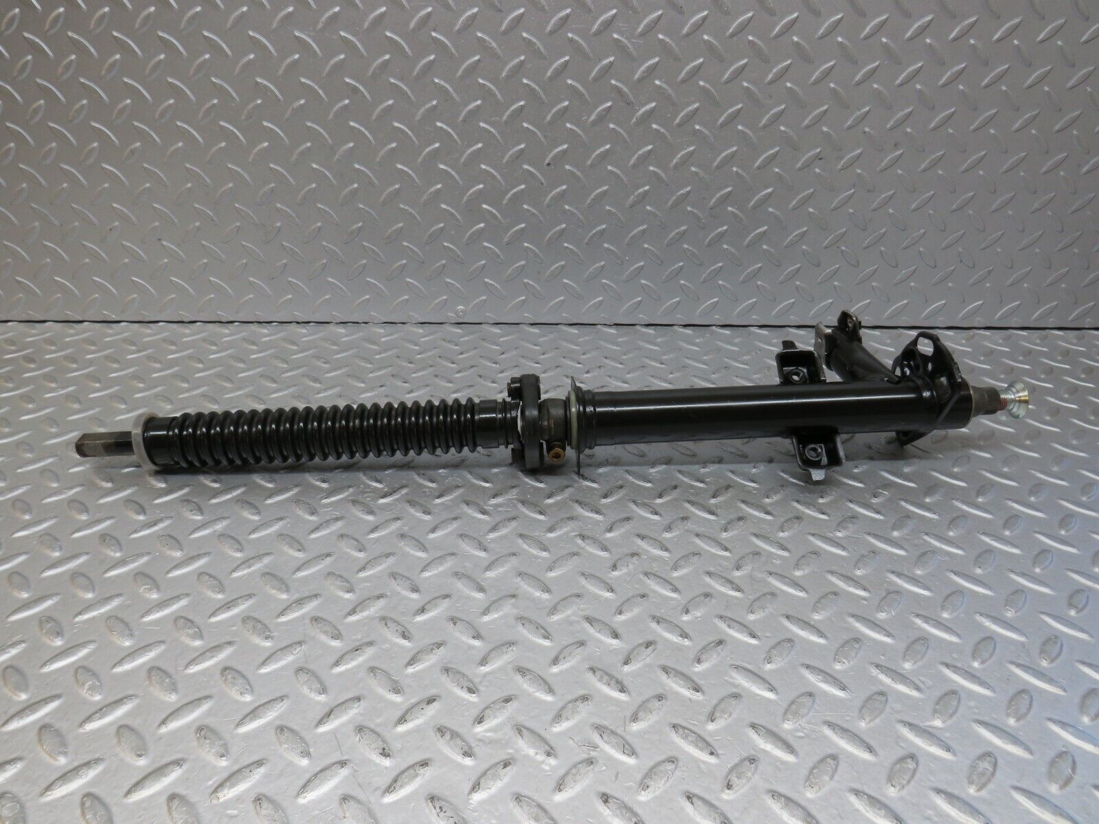 36498 Mercedes-Benz W201 190E 2.0L Steering Column