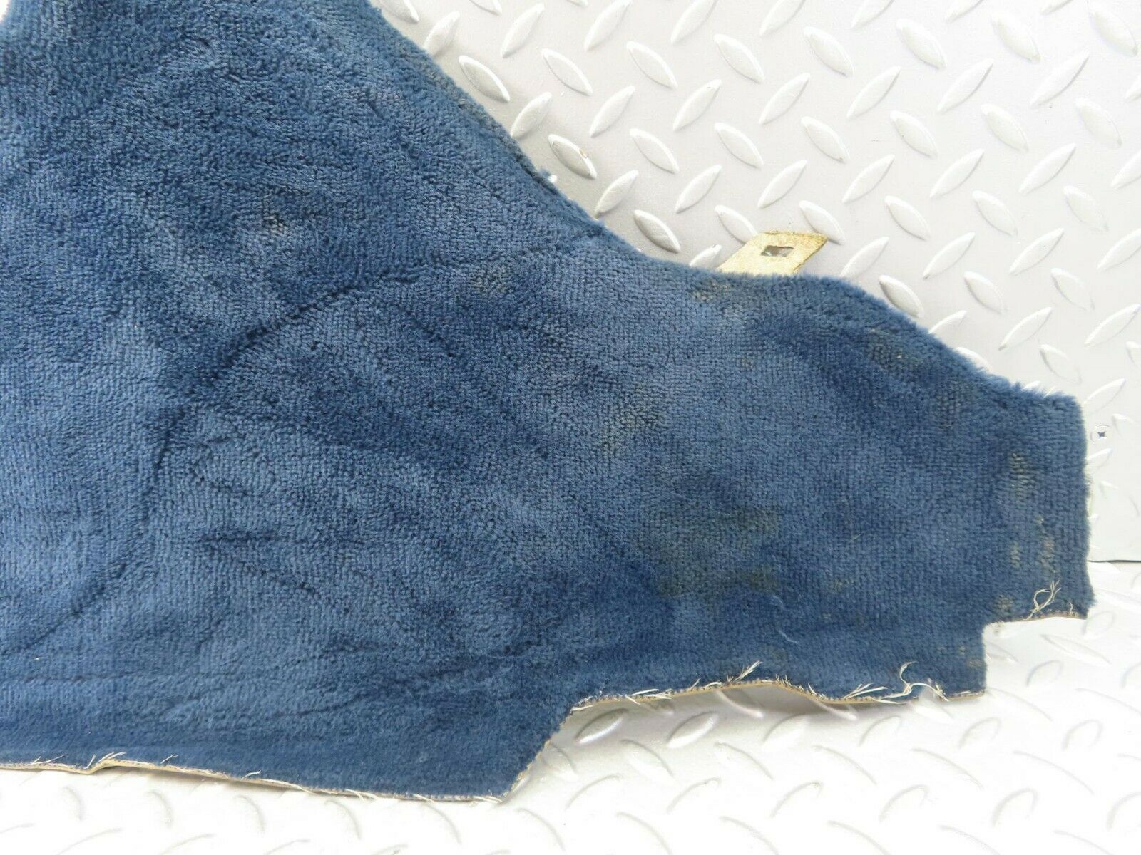 9497 Mercedes-Benz C124 300CE Coupe Centre Console Carpet Left Blue