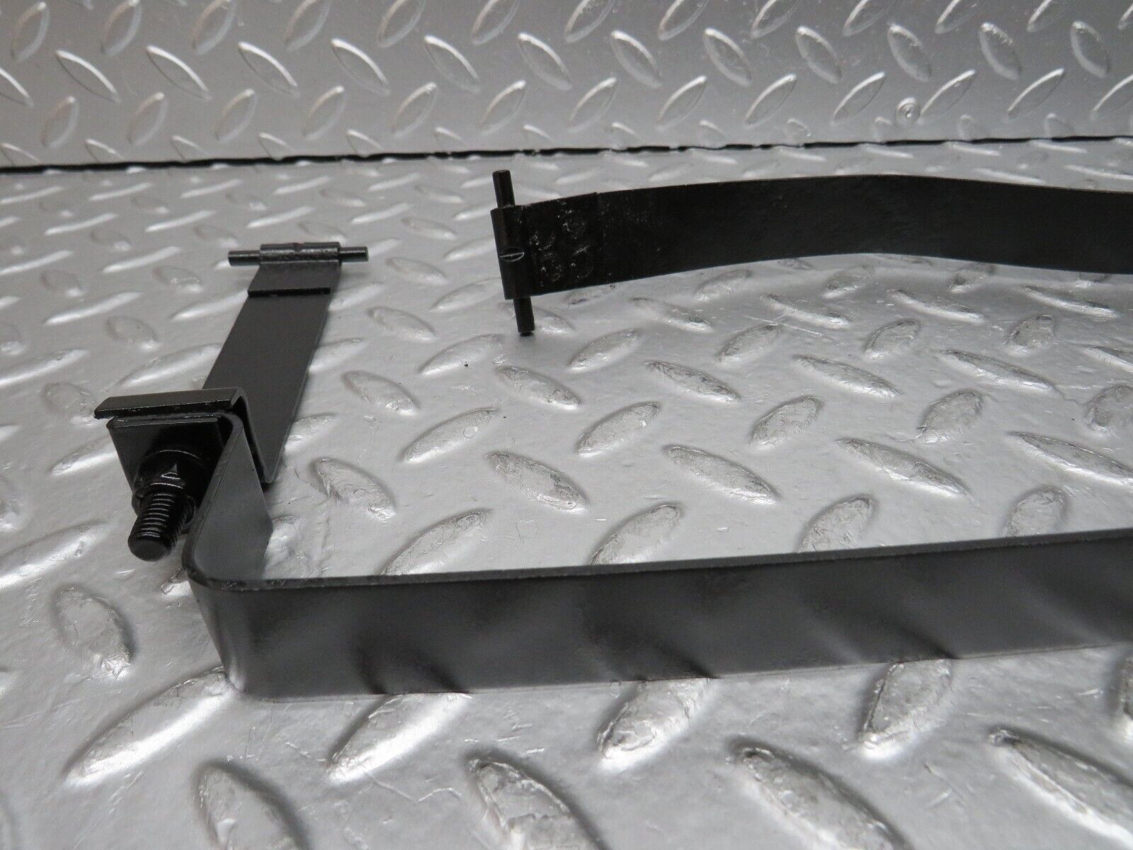 30155 Porsche 924 Fuel Tank Tightening Strap