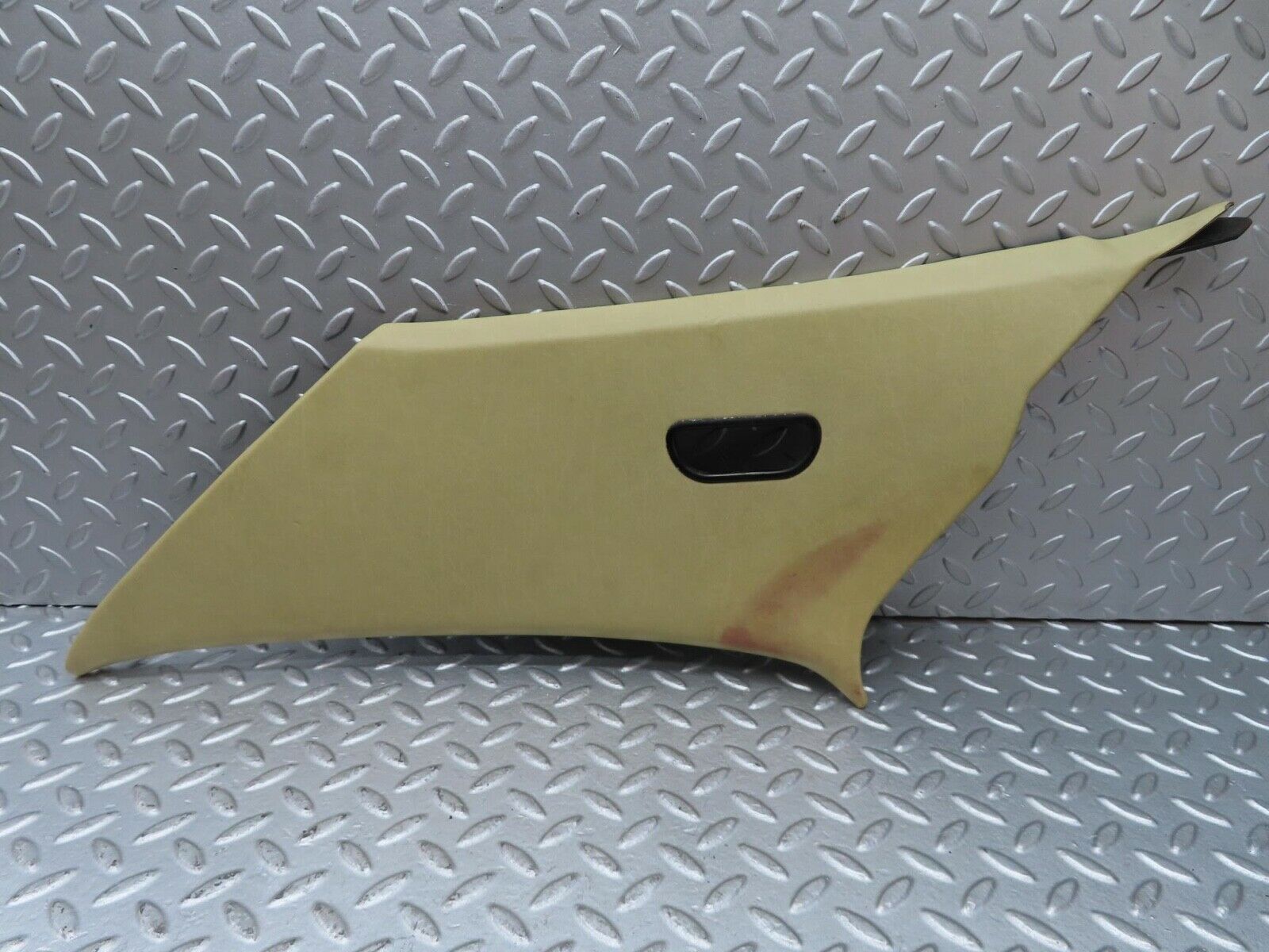 13437 Mercedes-Benz W123 200 C Pillar Cover Panel Right Beige 1236900425